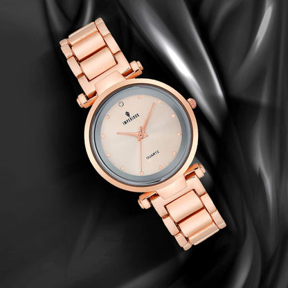 Imperious Round Dial Analouge Women's Wrist Watches-Gold